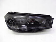 Laden Sie das Bild in den Galerie-Viewer, Frontscheinwerfer Skoda Fabia IV 6VB941016 LED Rechts Scheinwerfer Headlight SCH3356950411mo