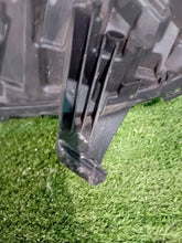 Load image into Gallery viewer, Frontscheinwerfer Ford Transit Connect 90070356 Rechts Scheinwerfer Headlight SCH4170115274gc