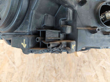 Laden Sie das Bild in den Galerie-Viewer, Frontscheinwerfer Skoda Superb I 3V1941017B Xenon Ein Stück (Rechts oder Links)