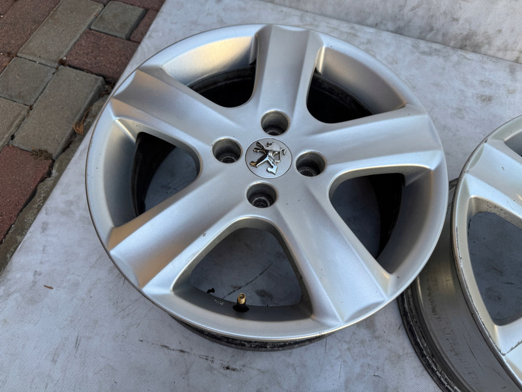 1x Alufelge 16 Zoll 6.5" 4x108 31ET Glanz Silber Peugeot Rim Wheel FEL3375321335nf