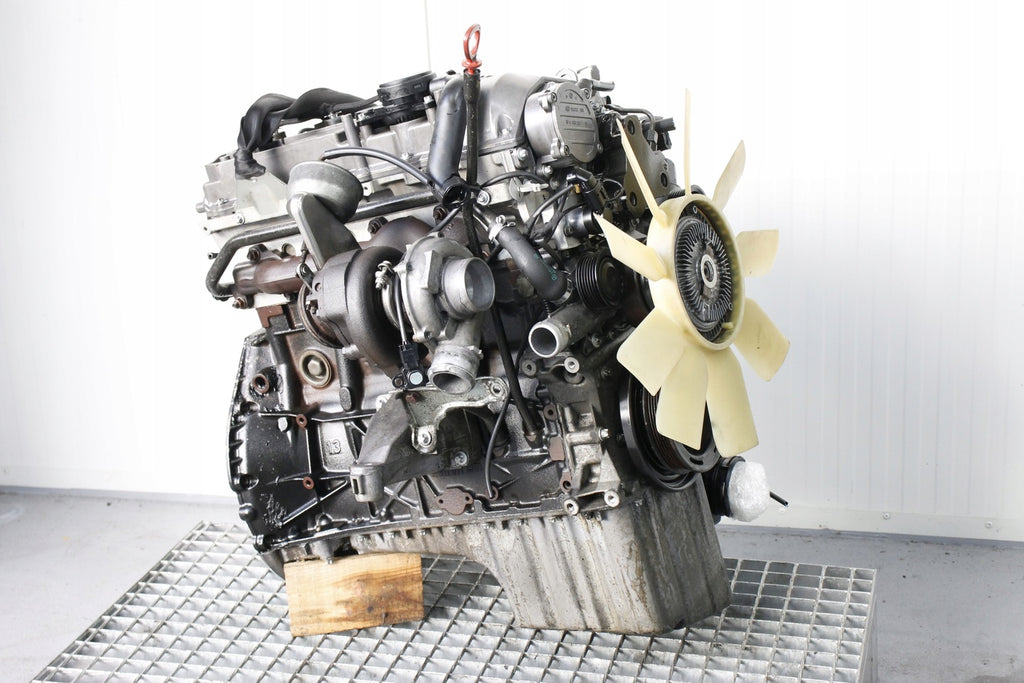 Motor Mercedes-Benz Viano W639 Vito 2.2 CDI 130TKm 2005 Diesel Engine Unkomplett