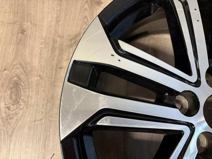1x Alufelge 18 Zoll 7.0" 5x114.3 35ET PW45742001 Toyota V Rim Wheel FEL8499661803mh