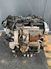 Load image into Gallery viewer, Motor Audi Skoda VW Passat B7 CFF 2.0 TDI 142TKm Engine Komplett MOT9616956351iy