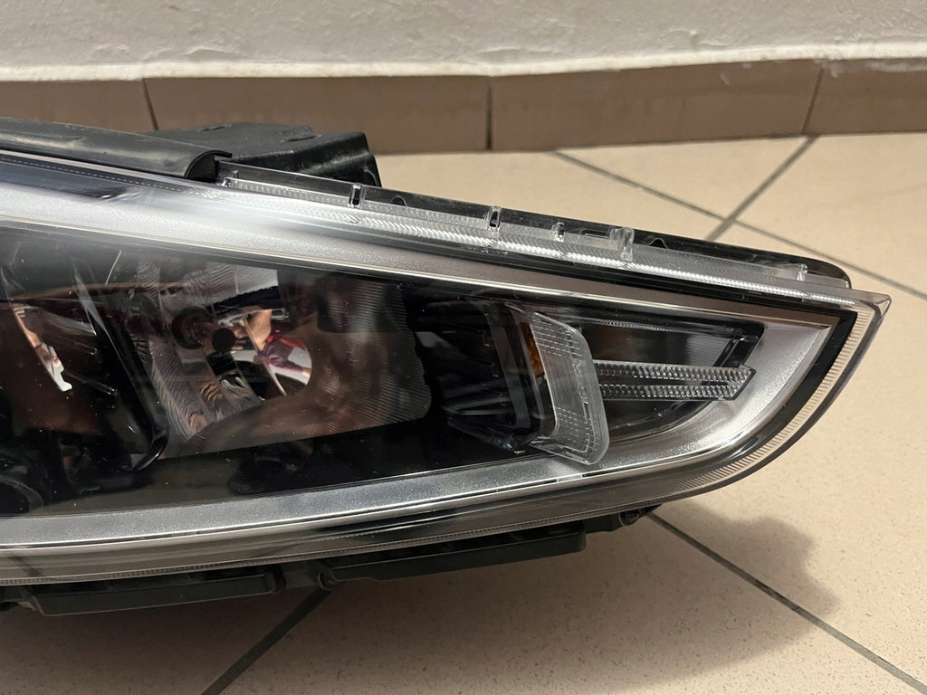 Frontscheinwerfer Hyundai I30 III 92102-G4020 LED Rechts Scheinwerfer Headlight