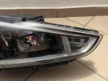 Laden Sie das Bild in den Galerie-Viewer, Frontscheinwerfer Hyundai I30 III 92102-G4020 LED Rechts Scheinwerfer Headlight