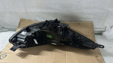 Load image into Gallery viewer, Frontscheinwerfer Kia Sportage 92101-F1010 Links Scheinwerfer Headlight SCH1787979132vu