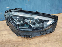 Laden Sie das Bild in den Galerie-Viewer, Frontscheinwerfer Mercedes-Benz W206 A2069068204 Rechts Scheinwerfer Headlight SCH1653237617rb