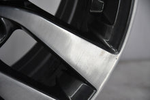 Laden Sie das Bild in den Galerie-Viewer, 1x Alufelge 16 Zoll 6.5" 5x114.3 50ET Glanz Grau 52910-G4200 Hyundai I Mg FEL1506863469wr