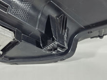 Laden Sie das Bild in den Galerie-Viewer, Frontscheinwerfer Hyundai Elantra VII 92101-AA LED Links Scheinwerfer Headlight SCH1729757097ko