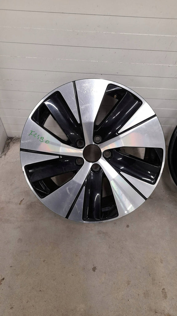 1x Alufelge 18 Zoll 7.5" 5x108 50 5ET Glanz Schwarz 31680403 Volvo Xc40 FEL3991203657ll