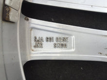 Laden Sie das Bild in den Galerie-Viewer, 1x Alufelge 17 Zoll 7.0" 5x100 46ET 5JA601025E Skoda Rapid Rim Wheel FEL1931644204cj