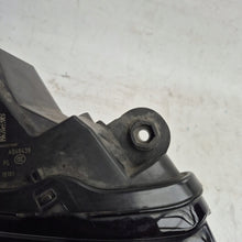 Laden Sie das Bild in den Galerie-Viewer, Frontscheinwerfer Audi A3 8V0941006E Xenon Rechts Scheinwerfer Headlight