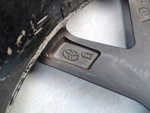 Load image into Gallery viewer, 1x Alufelge 18 Zoll 7.5" 5x114.3 45ET Glanz Schwarz 42611-42690 Toyota Rav 4 FEL8619886634ul
