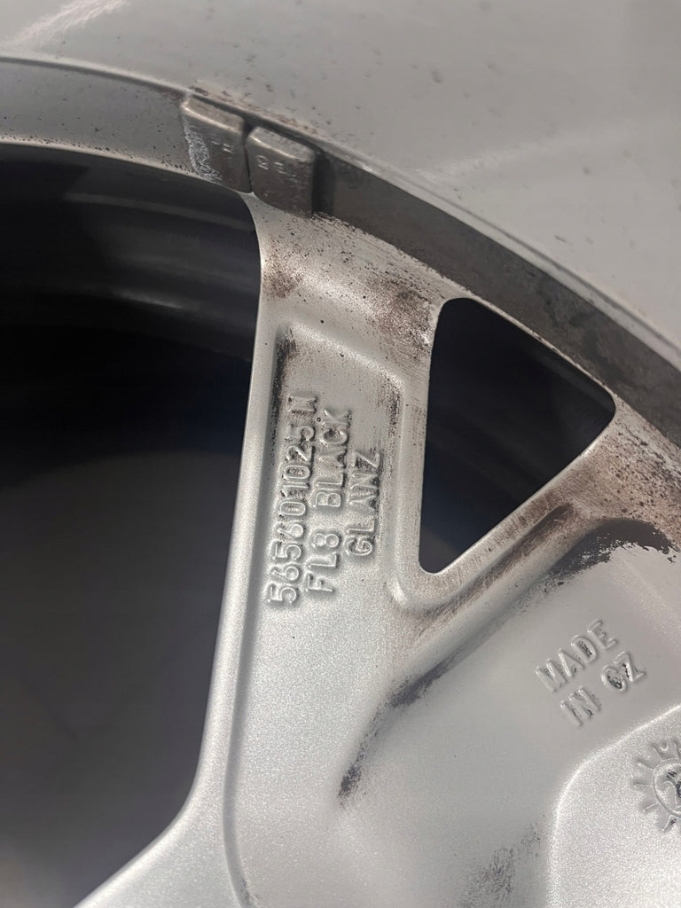 1x Alufelge 19 Zoll 7.0" 5x112 43ET 565601025 Skoda Superb Kodiaq Rim Wheel FEL7927071109ol