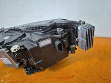 Laden Sie das Bild in den Galerie-Viewer, Frontscheinwerfer Skoda Superb III 3V1941016D Rechts Scheinwerfer Headlight SCH3518312696nr
