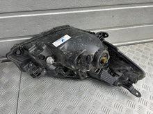 Laden Sie das Bild in den Galerie-Viewer, Frontscheinwerfer Toyota Yaris Ein Satz Scheinwerfer Headlight SCH8725543045hh
