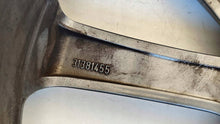Load image into Gallery viewer, 1x Alufelge 19 Zoll 31381455 Volvo V40 Cross Country Rim Wheel FEL5829567515xw