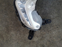 Laden Sie das Bild in den Galerie-Viewer, Frontscheinwerfer Hyundai Tucson 92208D7700 Rechts Scheinwerfer Headlight SCH2693020707md