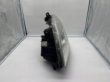 Laden Sie das Bild in den Galerie-Viewer, Frontscheinwerfer Mercedes-Benz Sprinter A9068200961 Links Headlight SCH7932632792hb
