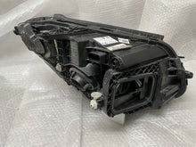 Laden Sie das Bild in den Galerie-Viewer, Frontscheinwerfer Mercedes-Benz W205 A2059065906 LED Links Headlight SCH9312996180qz
