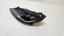 Laden Sie das Bild in den Galerie-Viewer, Frontscheinwerfer Tesla Model 3 1760588-00-E Links Scheinwerfer Headlight