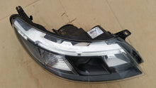 Laden Sie das Bild in den Galerie-Viewer, Frontscheinwerfer Saab 93 II 1EL01031702 Xenon Rechts Scheinwerfer Headlight