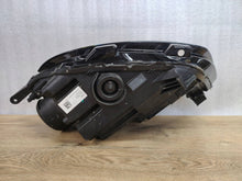 Load image into Gallery viewer, Frontscheinwerfer Ford Ecosport GN1513W029JE Rechts Scheinwerfer Headlight SCH3919916122yk