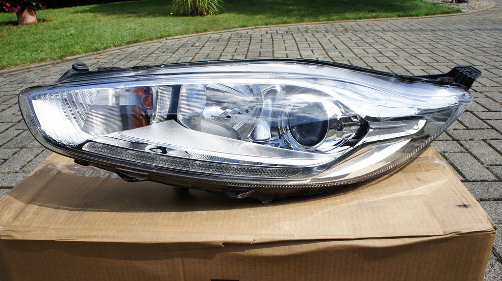 Frontscheinwerfer Ford Fiesta VII C1BB-13W030-CG LED Links Headlight