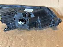 Laden Sie das Bild in den Galerie-Viewer, Frontscheinwerfer Skoda Superb III 3V1941015B LED Links Scheinwerfer Headlight SCH9427107607qr