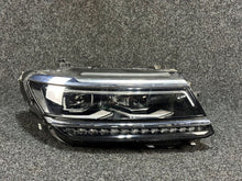 Laden Sie das Bild in den Galerie-Viewer, Frontscheinwerfer VW Tiguan 5NN941082C Rechts Scheinwerfer Headlight SCH1956686442mh