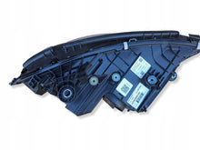 Laden Sie das Bild in den Galerie-Viewer, Frontscheinwerfer Mercedes-Benz W206 A2069066104 Links Scheinwerfer Headlight SCH7562424022wu