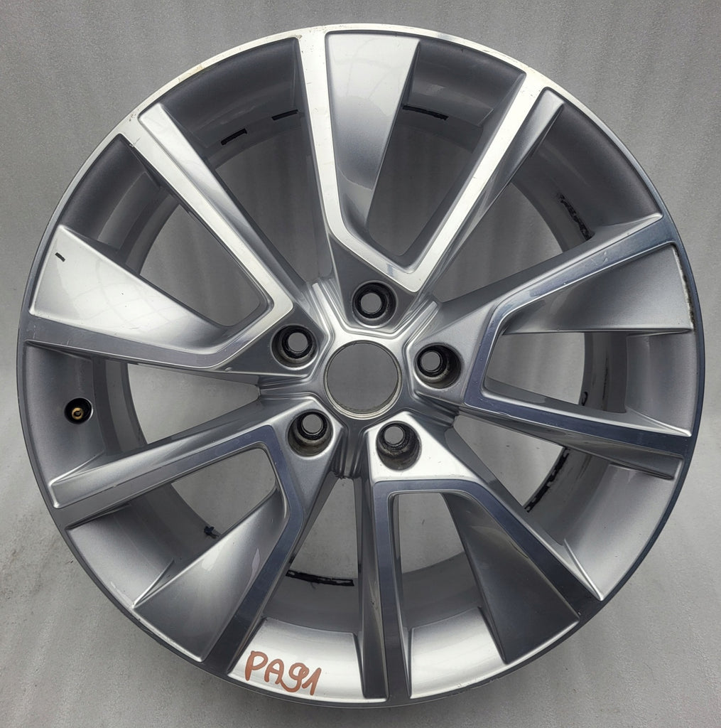 1x Alufelge 18 Zoll 7.0" 5x112 45ET Glanz Silber 57A601025L Skoda Karoq FEL2727255402iz