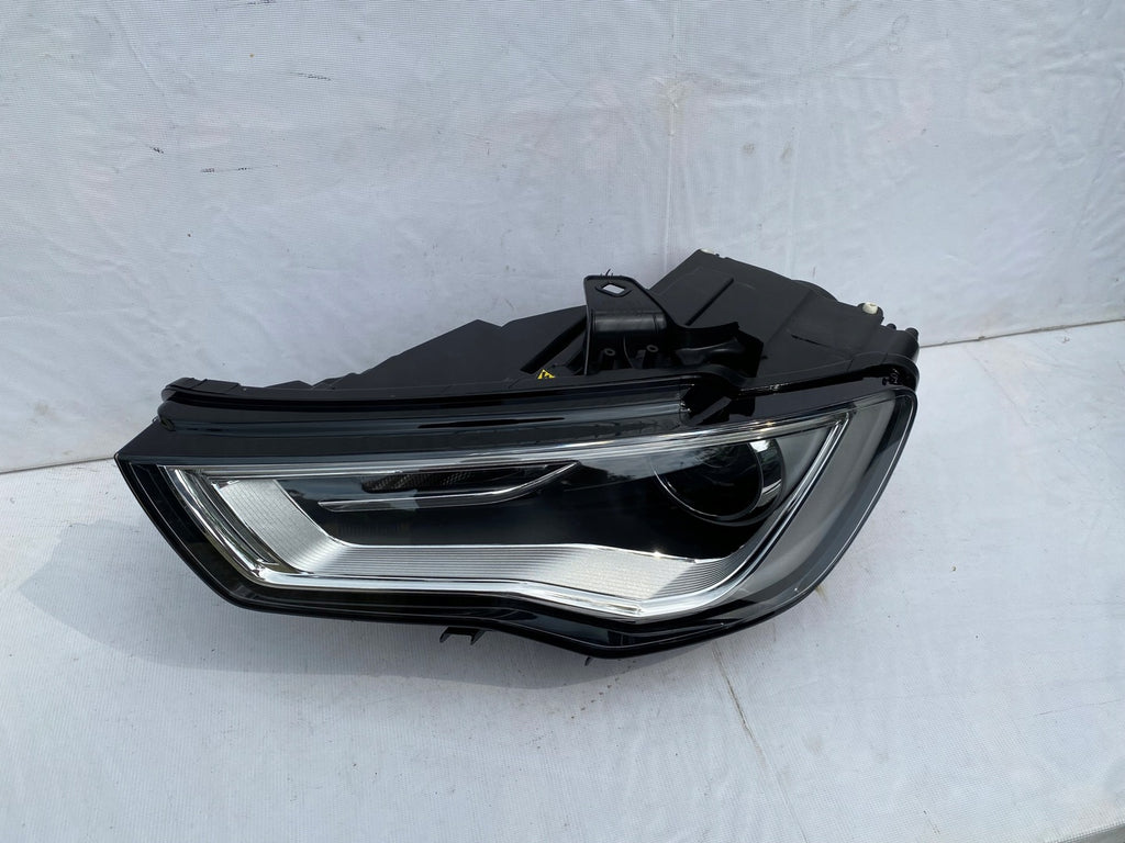 Frontscheinwerfer Audi A3 8V0941005 Xenon Links Scheinwerfer Headlight