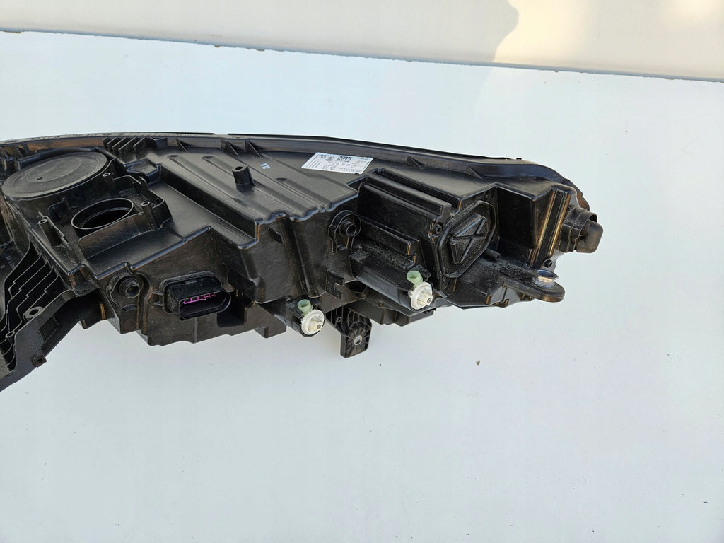 Frontscheinwerfer Skoda Enyaq IV 5LB941016 LED Rechts Scheinwerfer Headlight