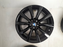 Laden Sie das Bild in den Galerie-Viewer, 4x Alufelge 18 Zoll 8.0" 5x112 30ET Glanz Schwarz 6867338 BMW Rim Wheel FEL7600956406tz