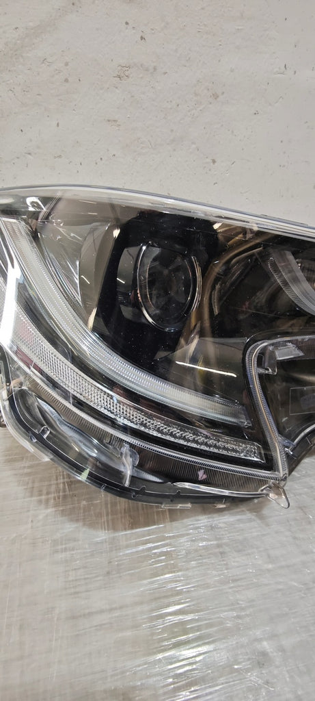 Frontscheinwerfer Toyota Corolla 811110-02S70 LED Rechts Scheinwerfer Headlight SCH3631113826ig