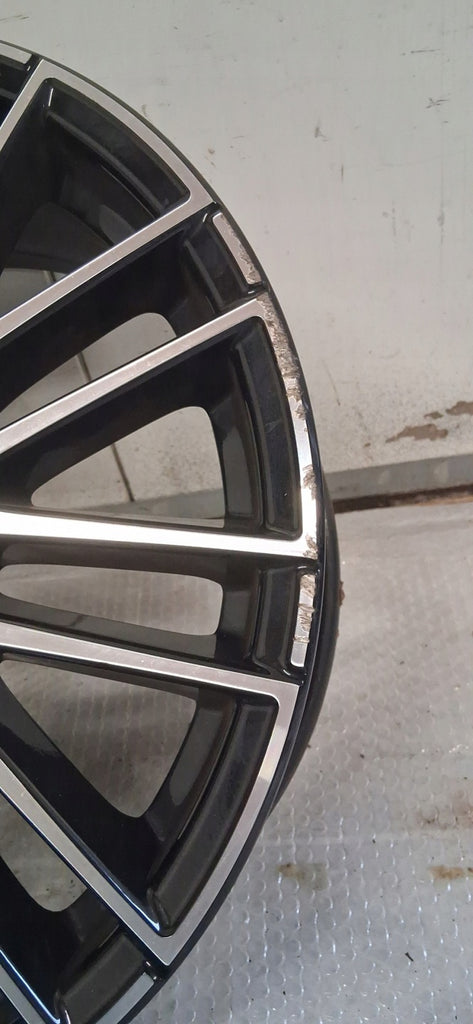 1x Alufelge 18 Zoll 7.5" 5x112 40ET Glanz A2064014900 Mercedes-Benz W206 FEL4715351215rv