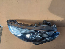 Load image into Gallery viewer, Frontscheinwerfer Ford S-Max FM2B-13W029-GA LED Rechts Scheinwerfer Headlight