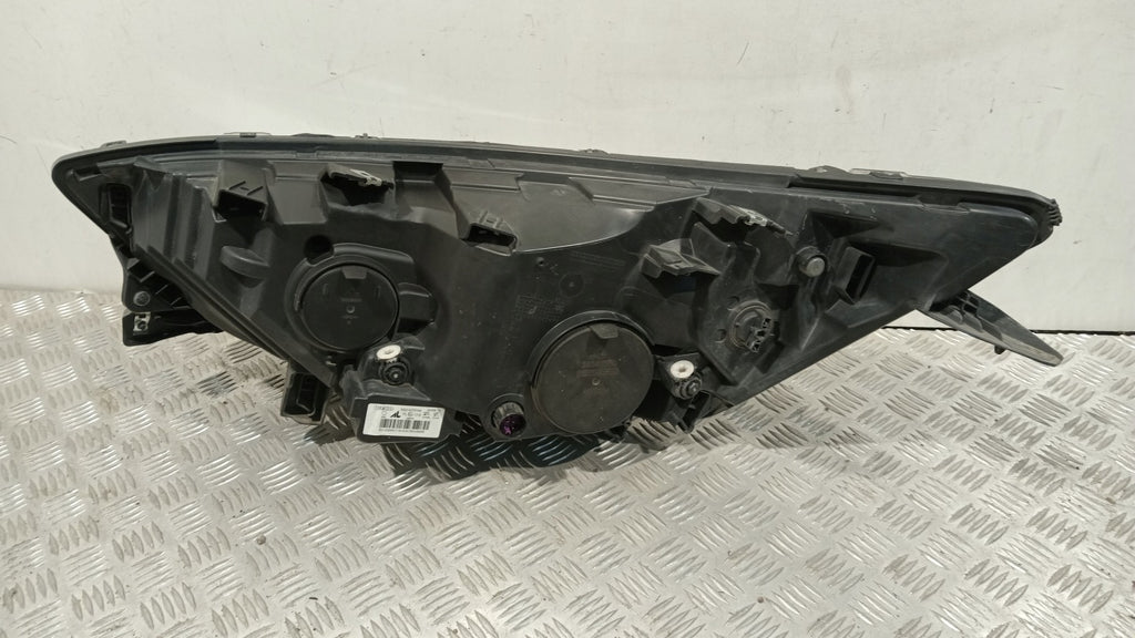Frontscheinwerfer Iveco Daily IV 5801473749 Ein Stück (Rechts oder Links) SCH3093130237ir