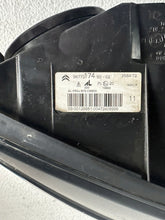 Laden Sie das Bild in den Galerie-Viewer, Frontscheinwerfer Citroën C4 Picasso II 9677217480-02 Xenon Rechts Headlight SCH2480059655zb