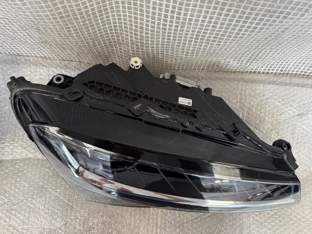 Frontscheinwerfer Skoda Superb III 3V1941018D Full LED Rechts Headlight