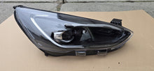 Laden Sie das Bild in den Galerie-Viewer, Frontscheinwerfer Ford Focus JX7B-13E016 Rechts Scheinwerfer Headlight SCH7580778748em