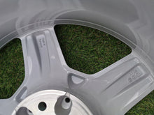 Laden Sie das Bild in den Galerie-Viewer, 1x Alufelge 19 Zoll 9.5" 5x112 46ET Glanz Silber A1644011902 Mercedes-Benz Amg FEL4796166329qe