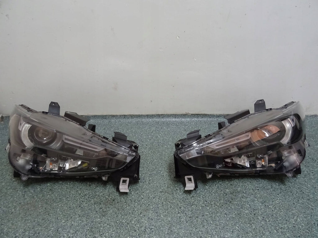 Frontscheinwerfer Mazda Cx5 KB8P-51030 KB8P-51040 LED Ein Satz Headlight SCH6187848424ze