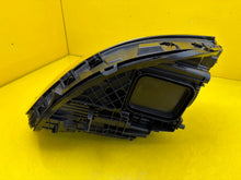 Laden Sie das Bild in den Galerie-Viewer, Frontscheinwerfer Mercedes-Benz W177 A1779062505 LED Links Headlight SCH4403378244ff