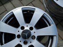 Laden Sie das Bild in den Galerie-Viewer, 4x Alufelge 17 Zoll 5x112 Mercedes-Benz W204 Rim Wheel FEL7111630060yi