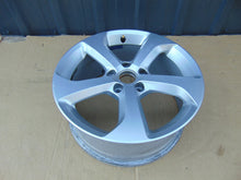 Load image into Gallery viewer, 1x Alufelge 17 Zoll 7.5&quot; 5x112 49ET 5G060125BG VW Golf Vii Rim Wheel