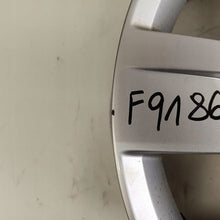 Laden Sie das Bild in den Galerie-Viewer, 4x Alufelge 17 Zoll 7.0" 5x112 49ET Glanz Silber 5F0601025T Seat Altea Rim Wheel FEL8768930022kt