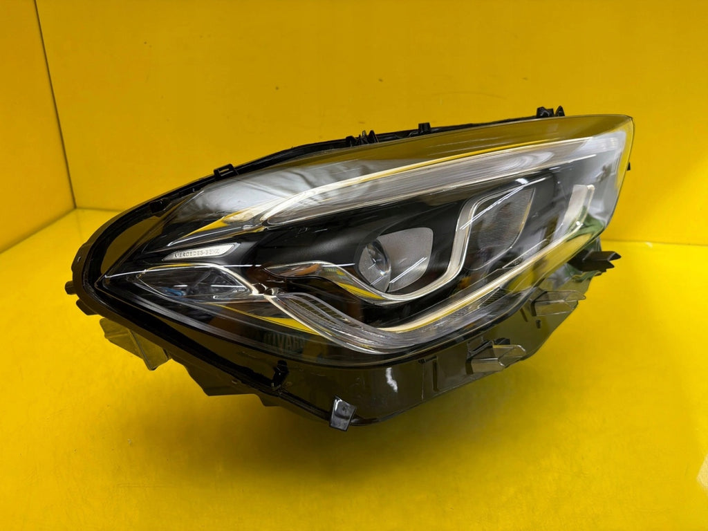 Frontscheinwerfer Mercedes-Benz W247 A2479063805 LED Rechts Headlight SCH1499338186na