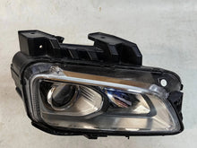 Laden Sie das Bild in den Galerie-Viewer, Frontscheinwerfer Hyundai J9921-21020 J9921-22020 Rechts Scheinwerfer Headlight